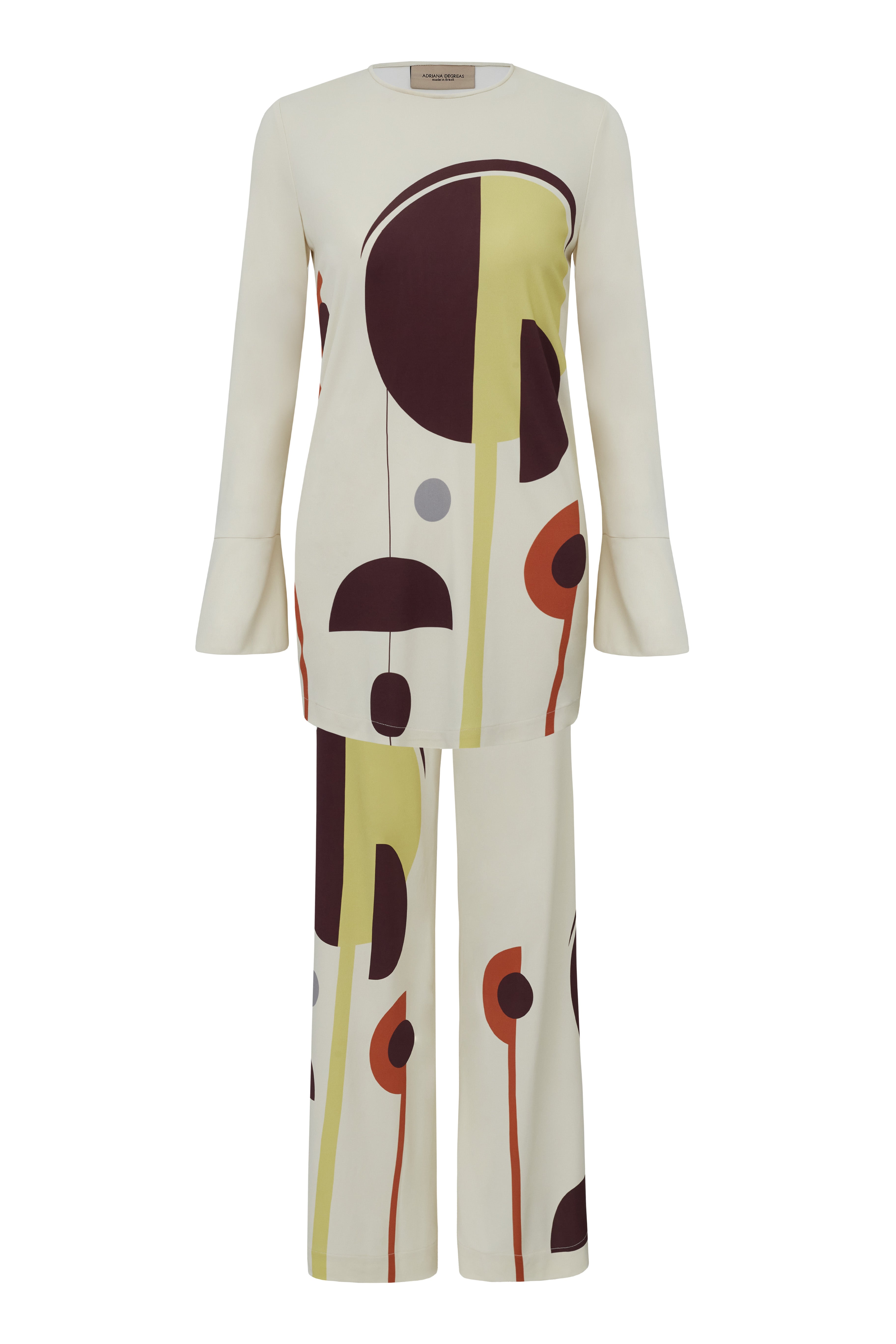 Still image of the Mobile Blouse & Pants Set, with a Off White with print, on a 16% hemp fiber 84% viscose fabric.