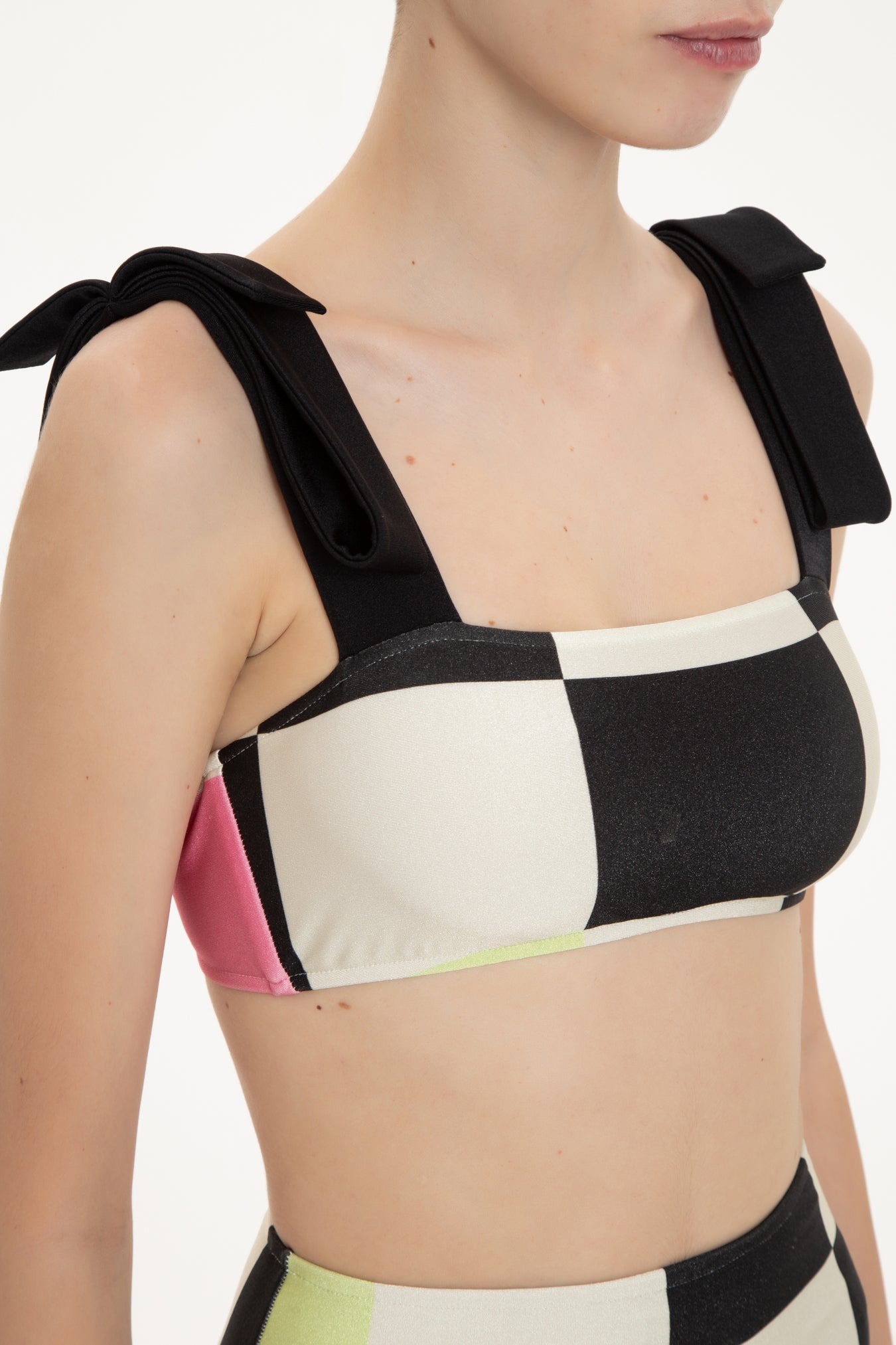 New Age High-Waisted Bikini With Straps Top Detail