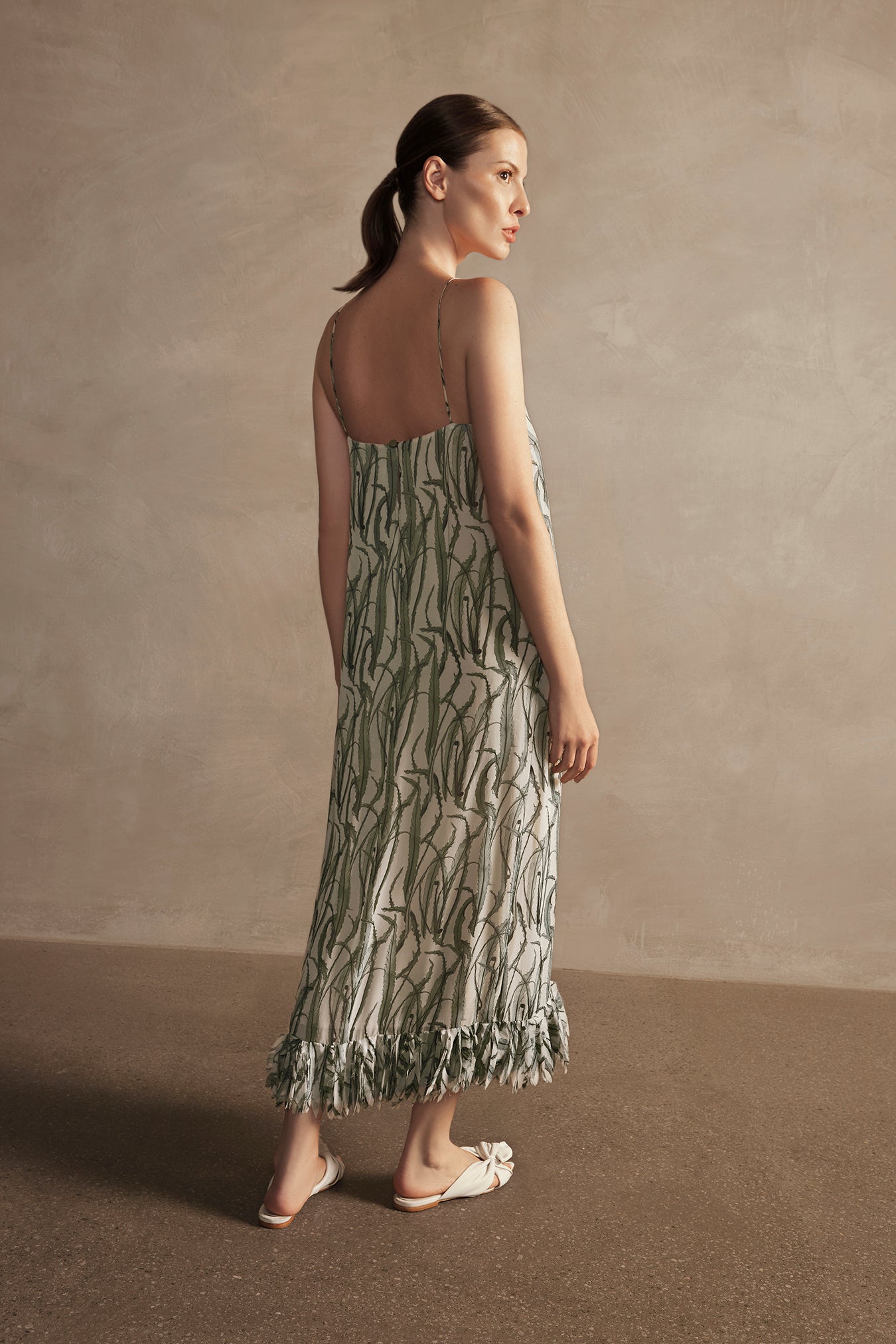Samambaia Fringes Midi Dress Back