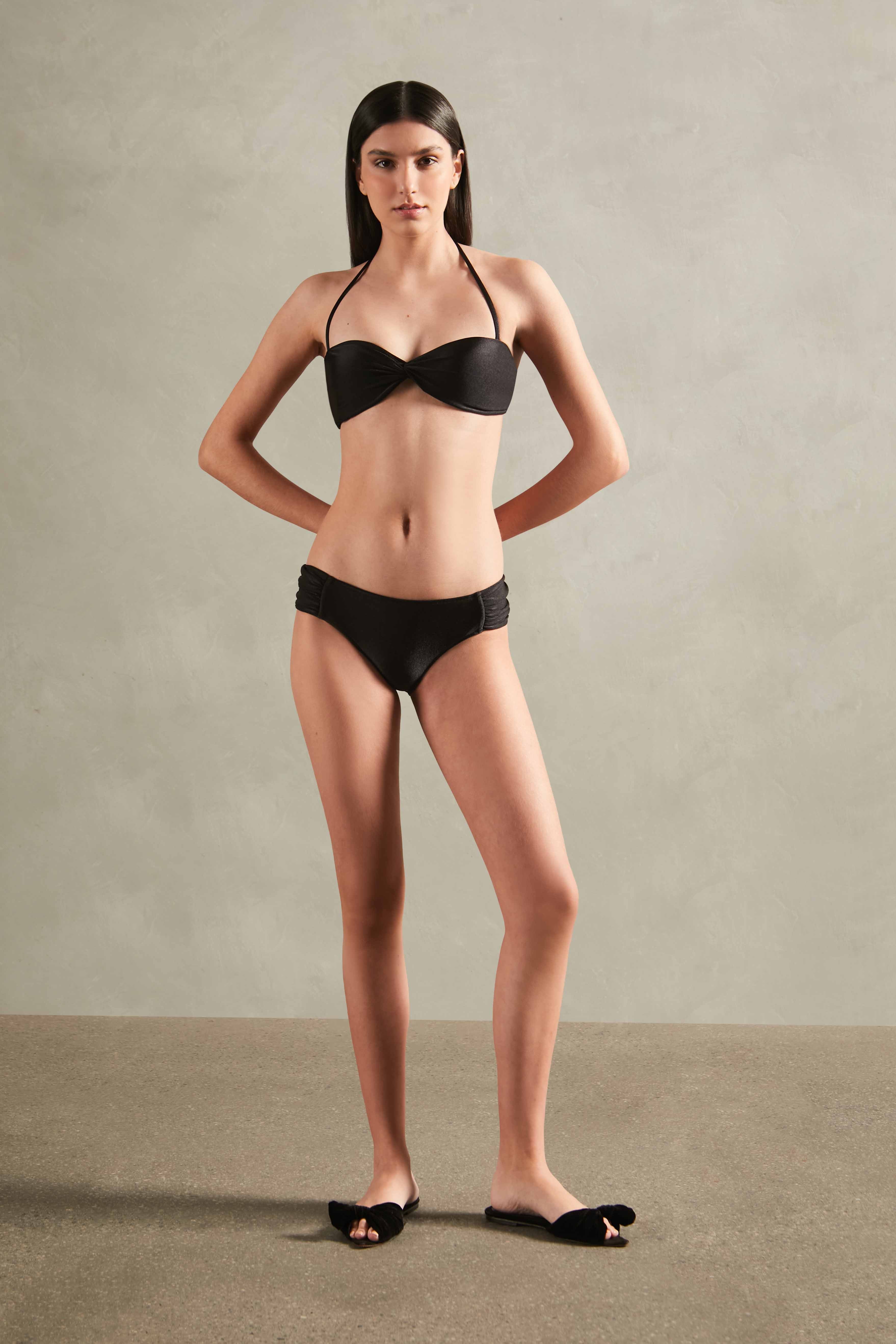 Timeless Halterneck Bikini Front