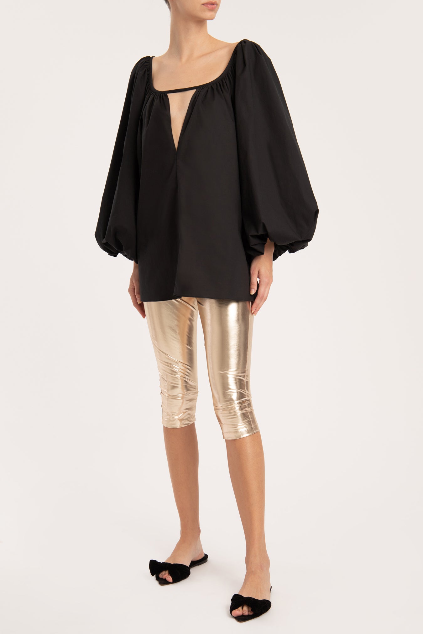 Effortless Chic Puff-Sleeved Blouse