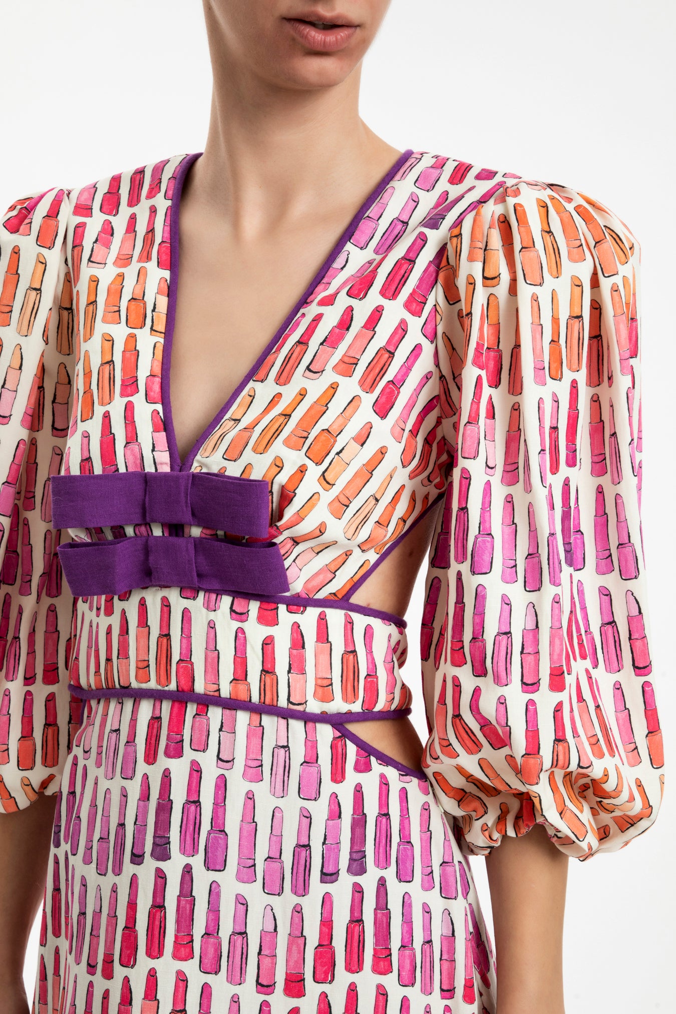 Lipstick Puff-Sleeved Long Dress With Bows Detail