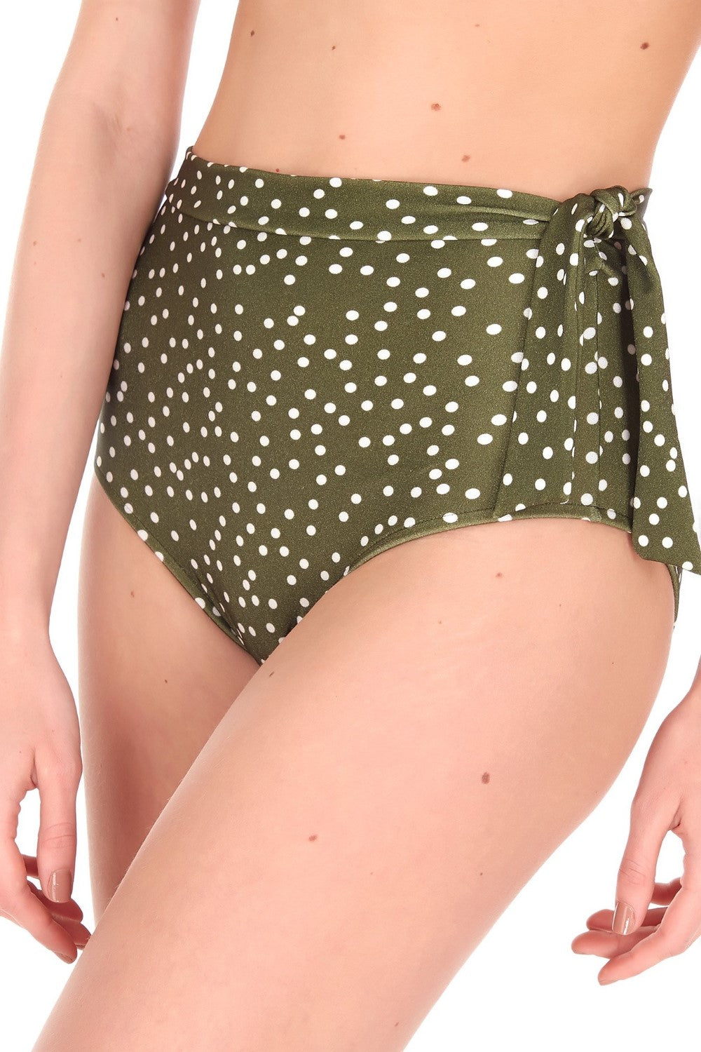 Inspired by glamorous divas from Hollywood, these hot pants are made from stretch fabric- it has a supportive underwired balconette top with detachable strap and high-rise briefs