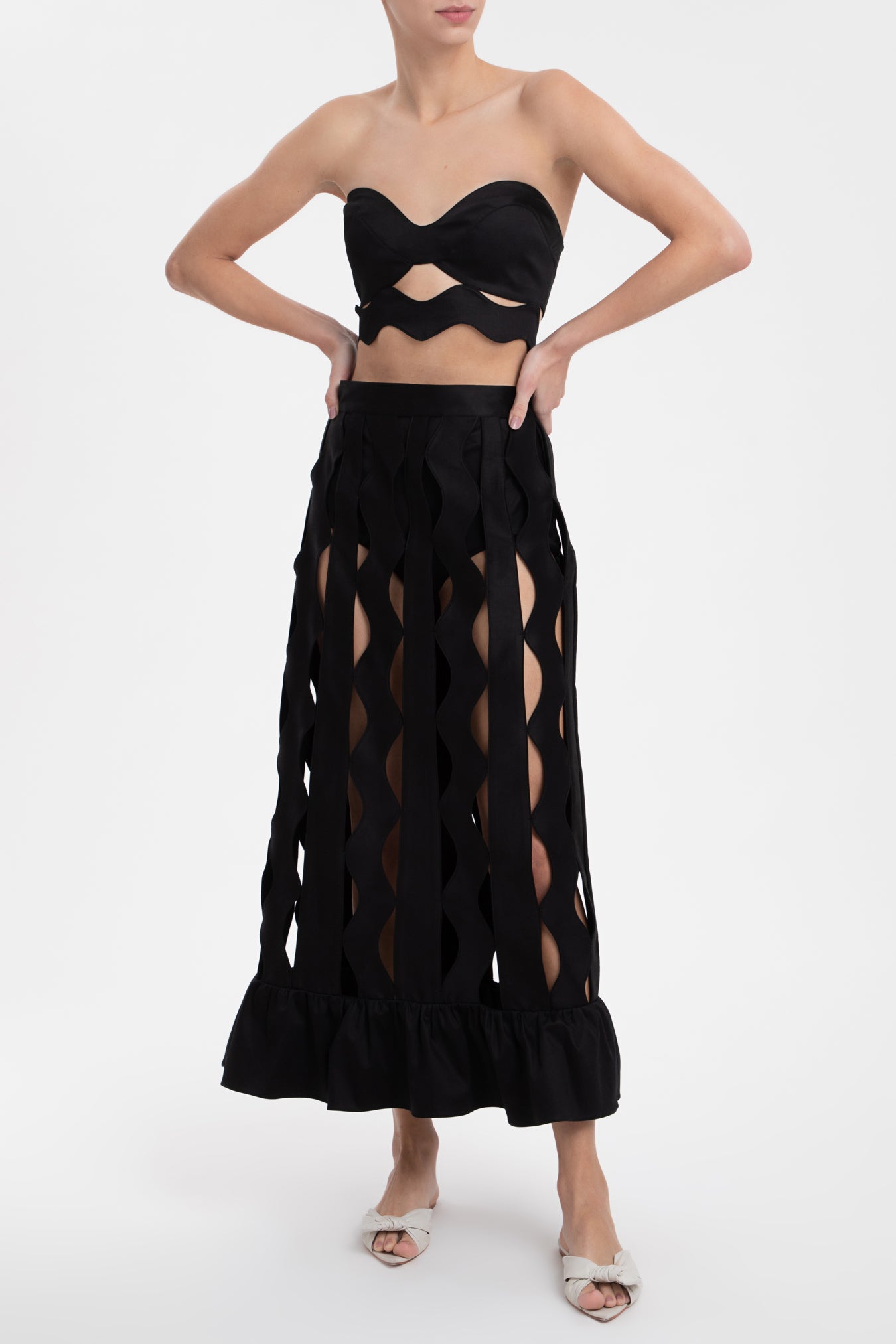 Moves Black Strapless Top Front