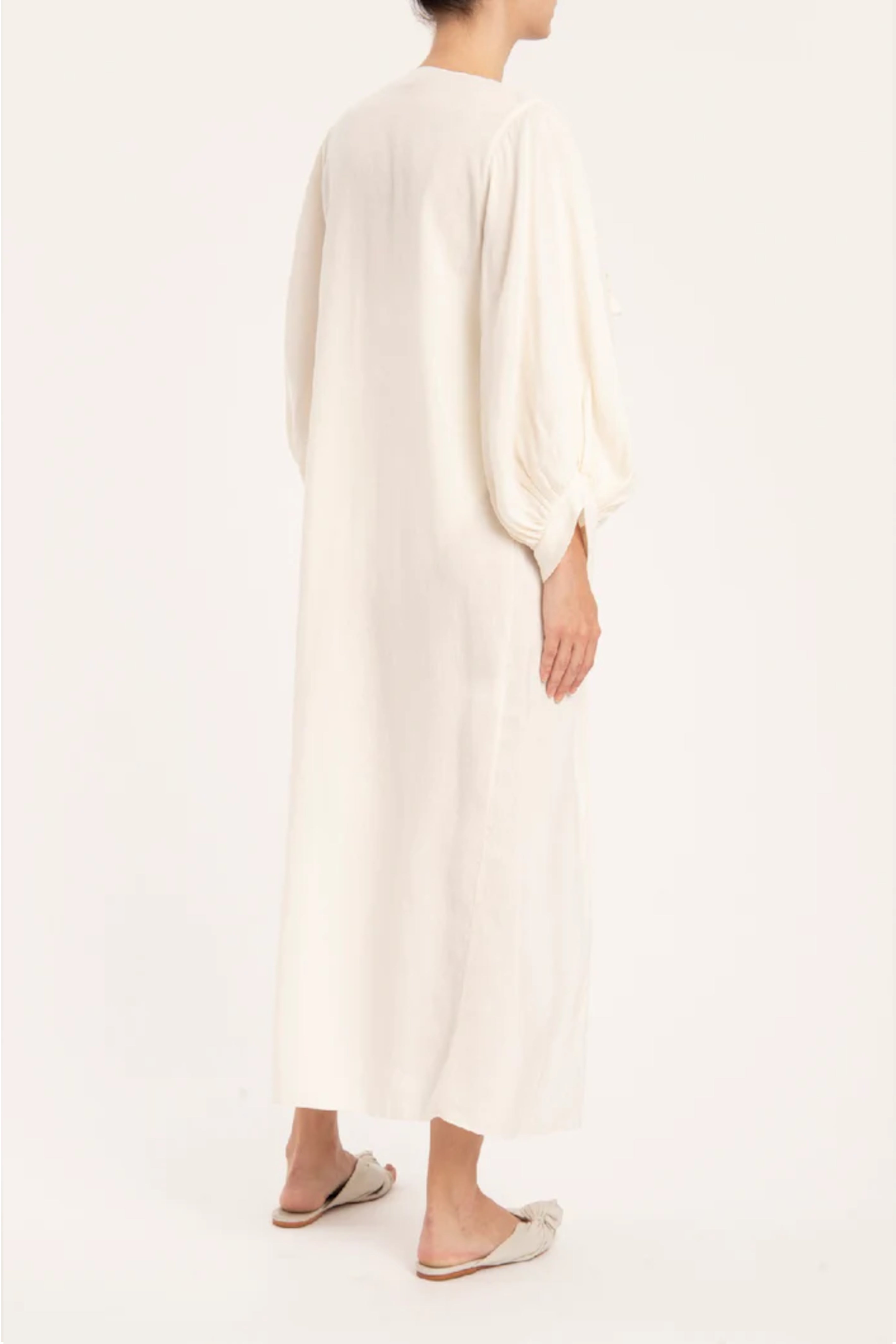 Solid Carre Vintage Off White Long Robe Back