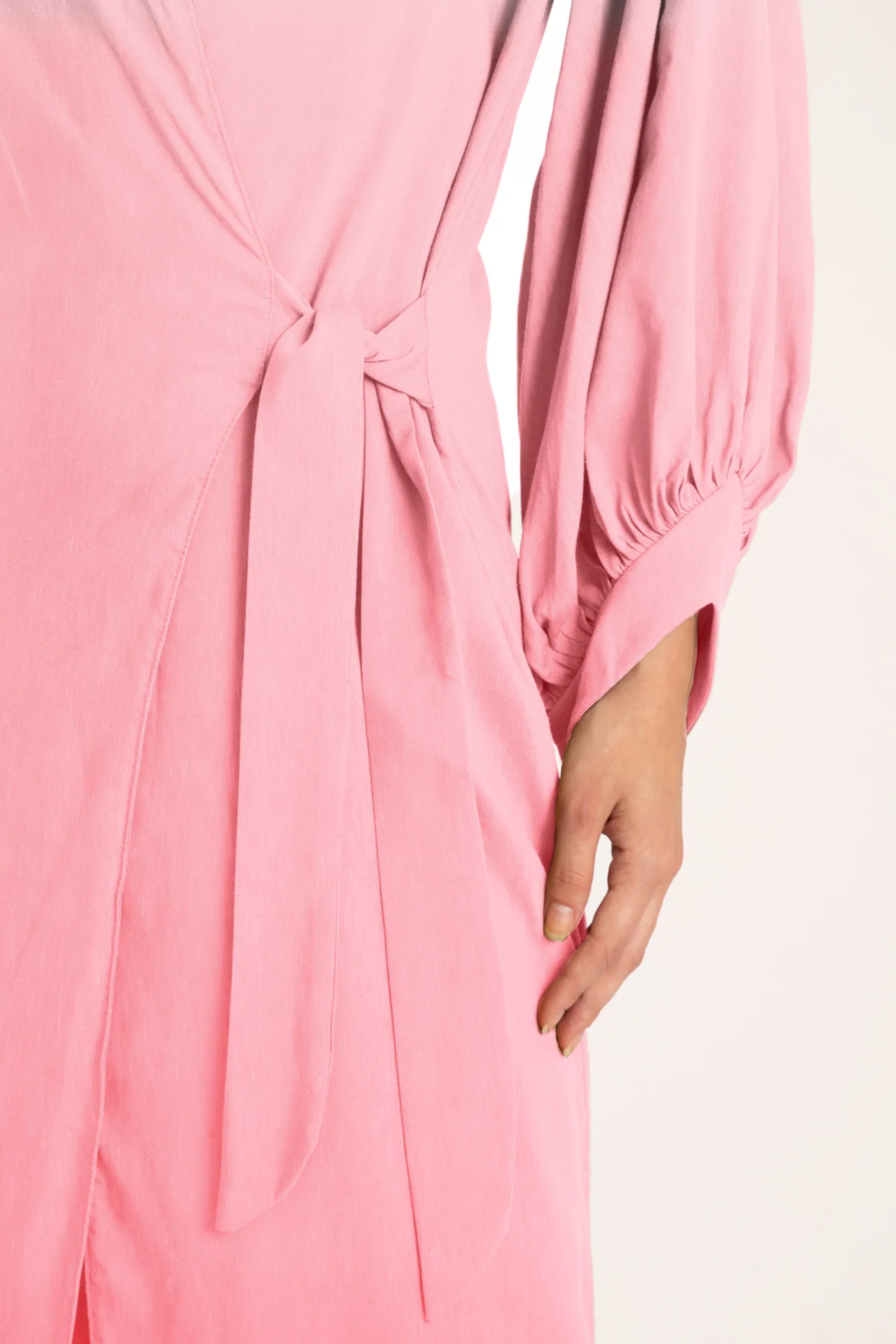 Solid Carre Vintage Pink Long Robe Detail