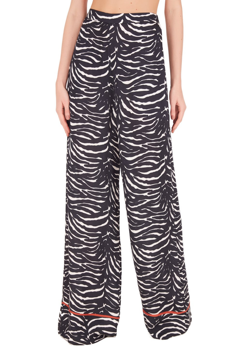 Reminiscent of 1970s style, these palazzo pants bring an elegant touch to your wardrobe