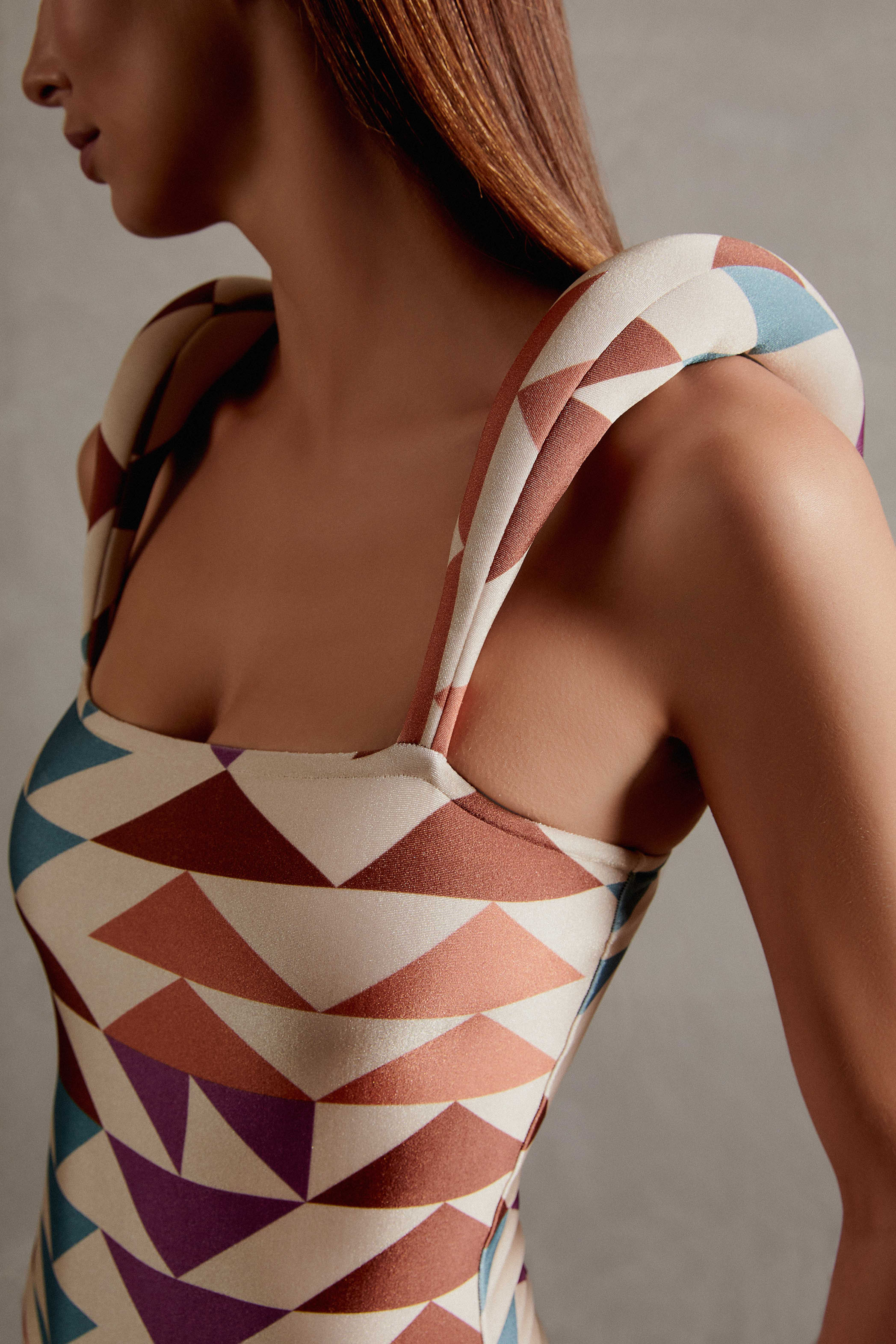 Colibri Shoulder-Pad Swimsuit Detail