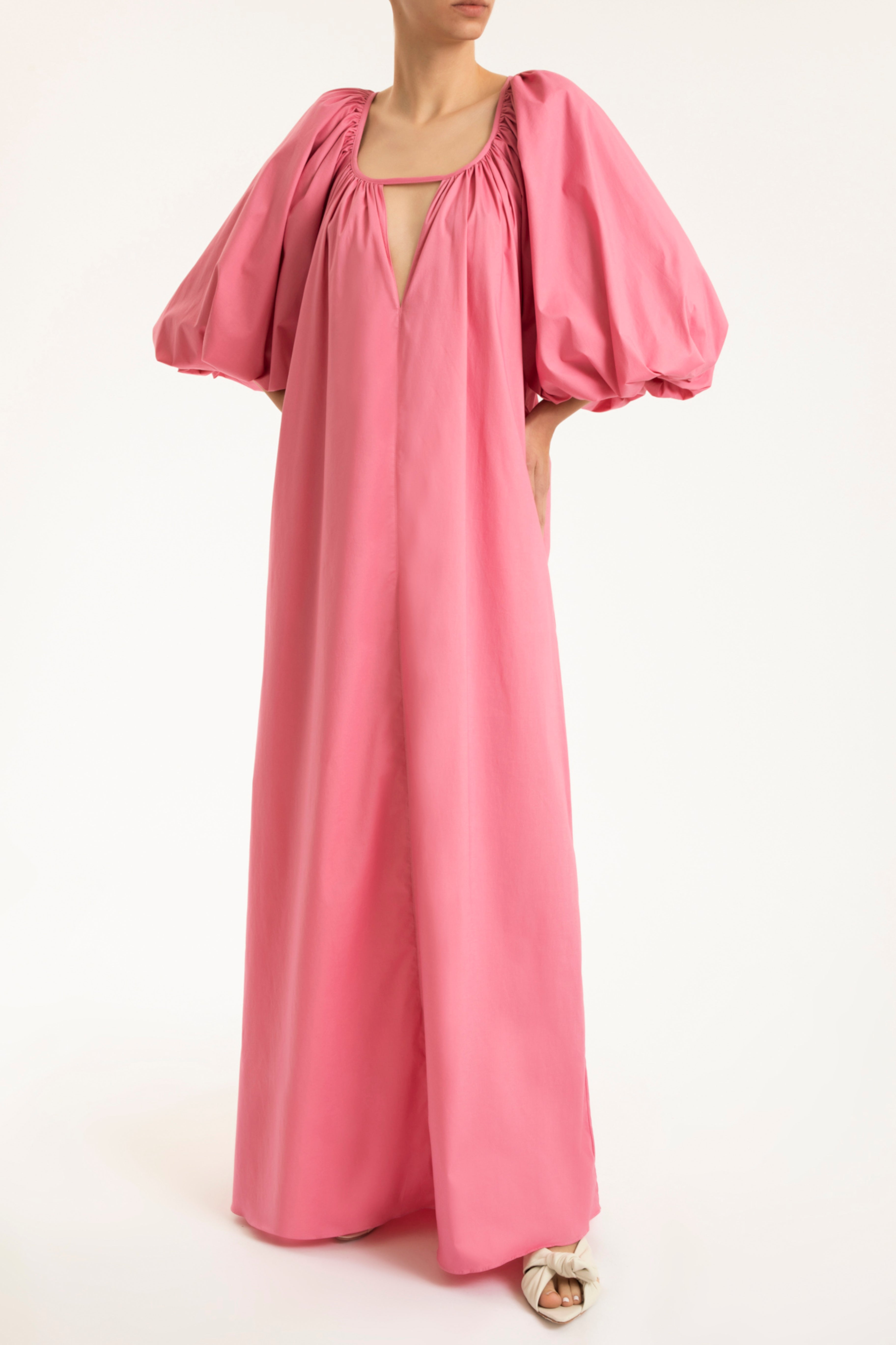 Effortless Chic Pink Puff-Sleeved Long Dress Front