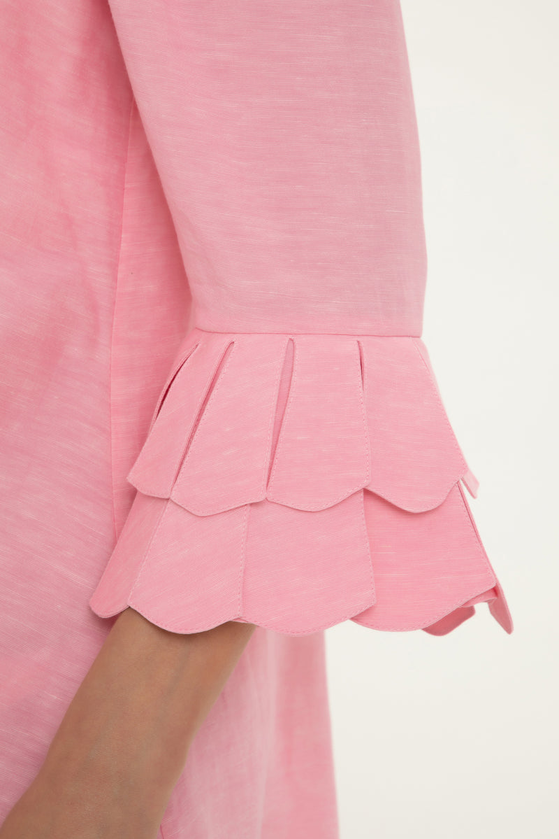 Solid Carre Vintage Pink Puff-Sleeved Shirt Detail