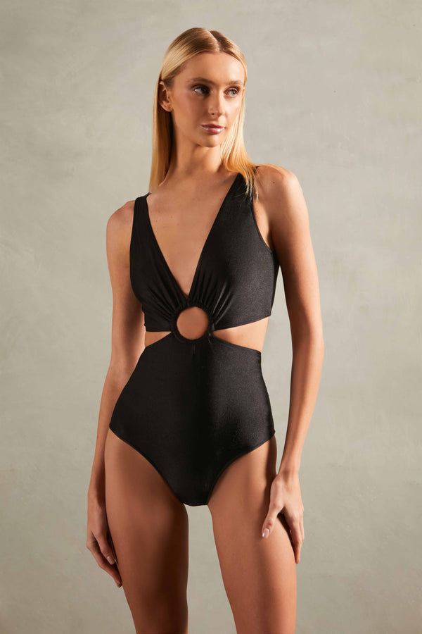 Timeless Cut-Out Swimsuit With Hoops Front
