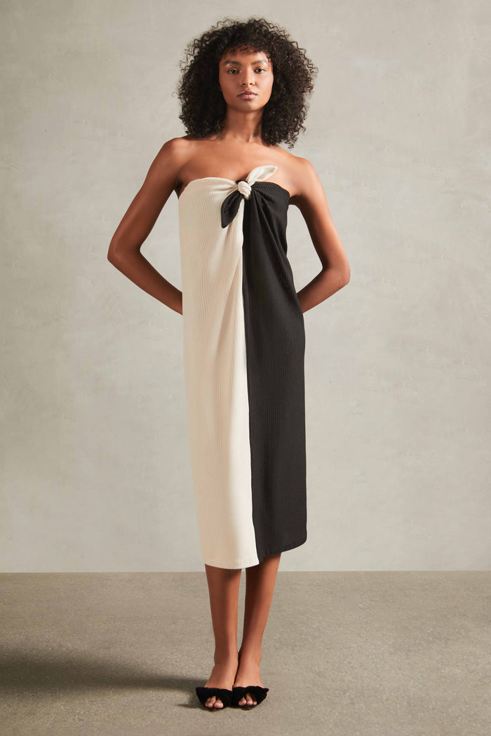 Drape-Back Knit Maxi Dress – Off White, Fuchsia & Jungle Green | Brazilian Resortwear