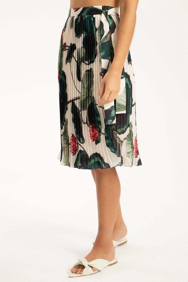 Victoria Regia Pareo Pleated Skirt DEtail