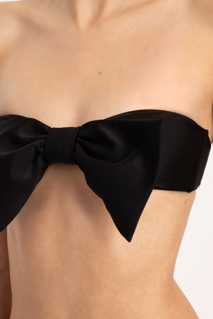 Bain Couture Strapless Bikini With Bow