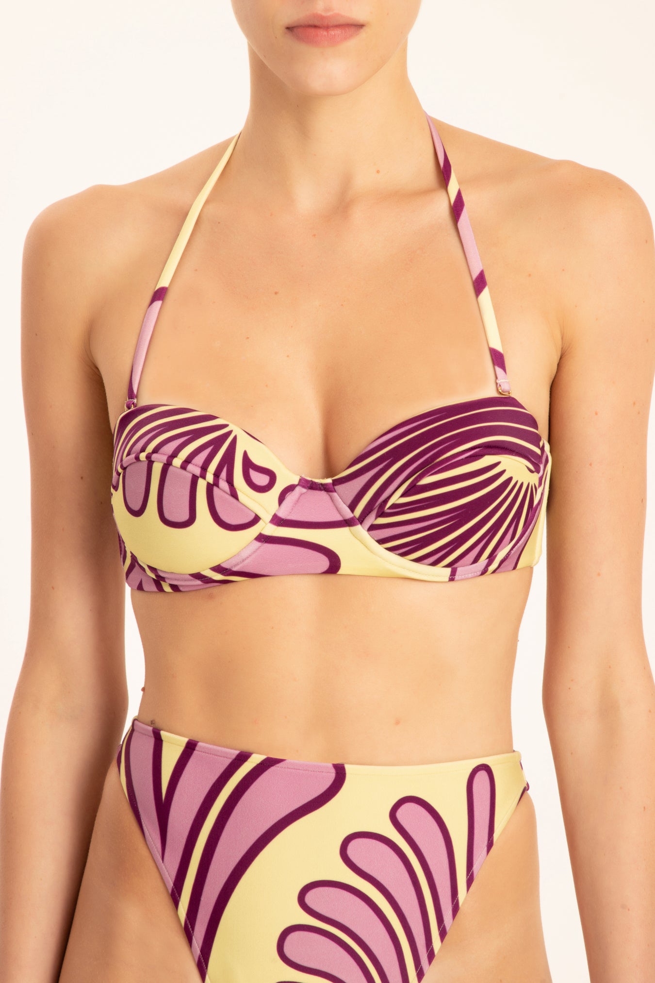 Deco Shell High-leg Strapless Bikini Top Detail