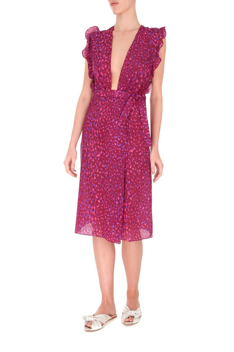 The beauty of this midi dress is that you can wear it for so many different occasions- on an evening out with sandals, or we love it with flat sandals for lunch with girlfriends
