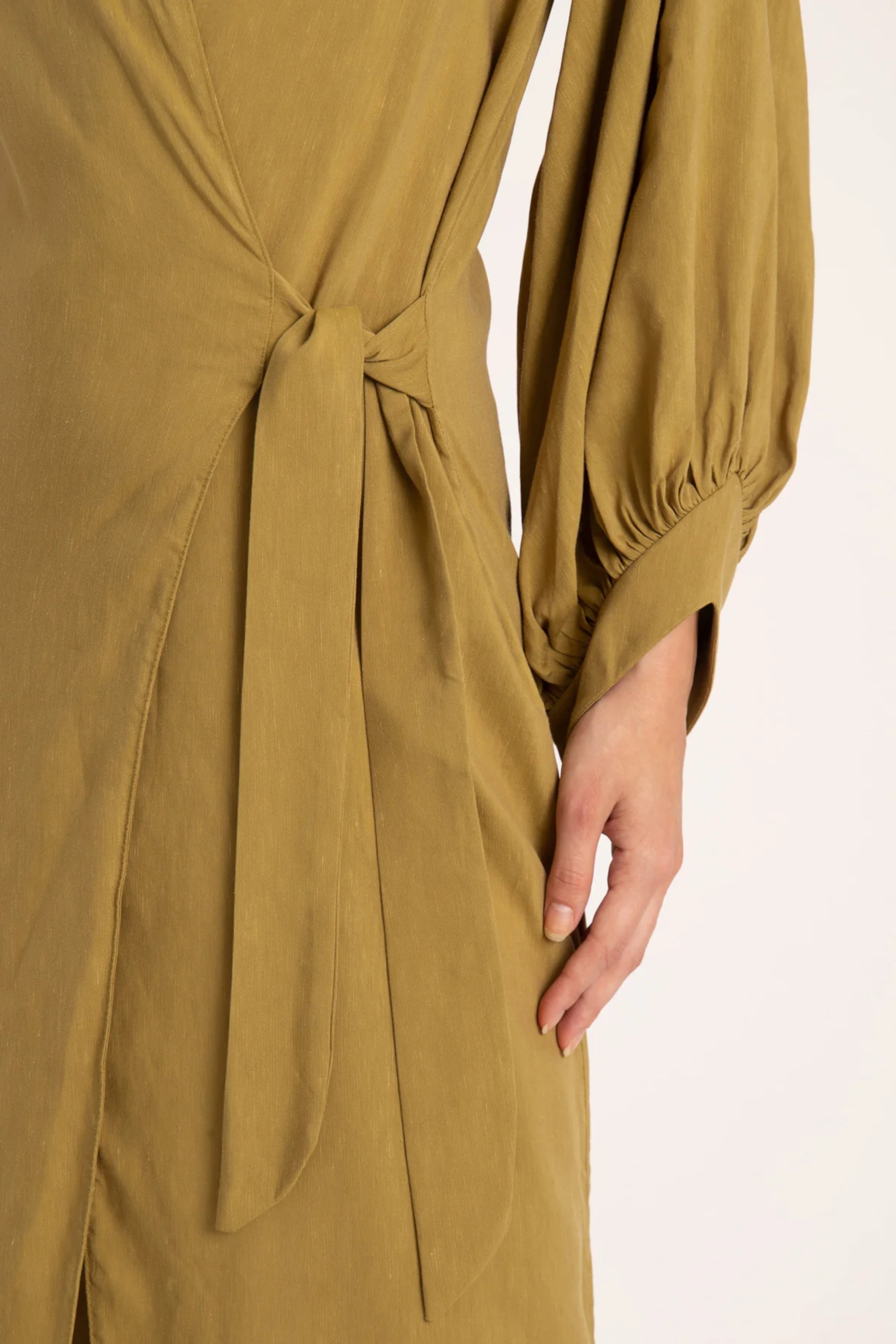 Solid Carre Vintage Green Long Robe Detail