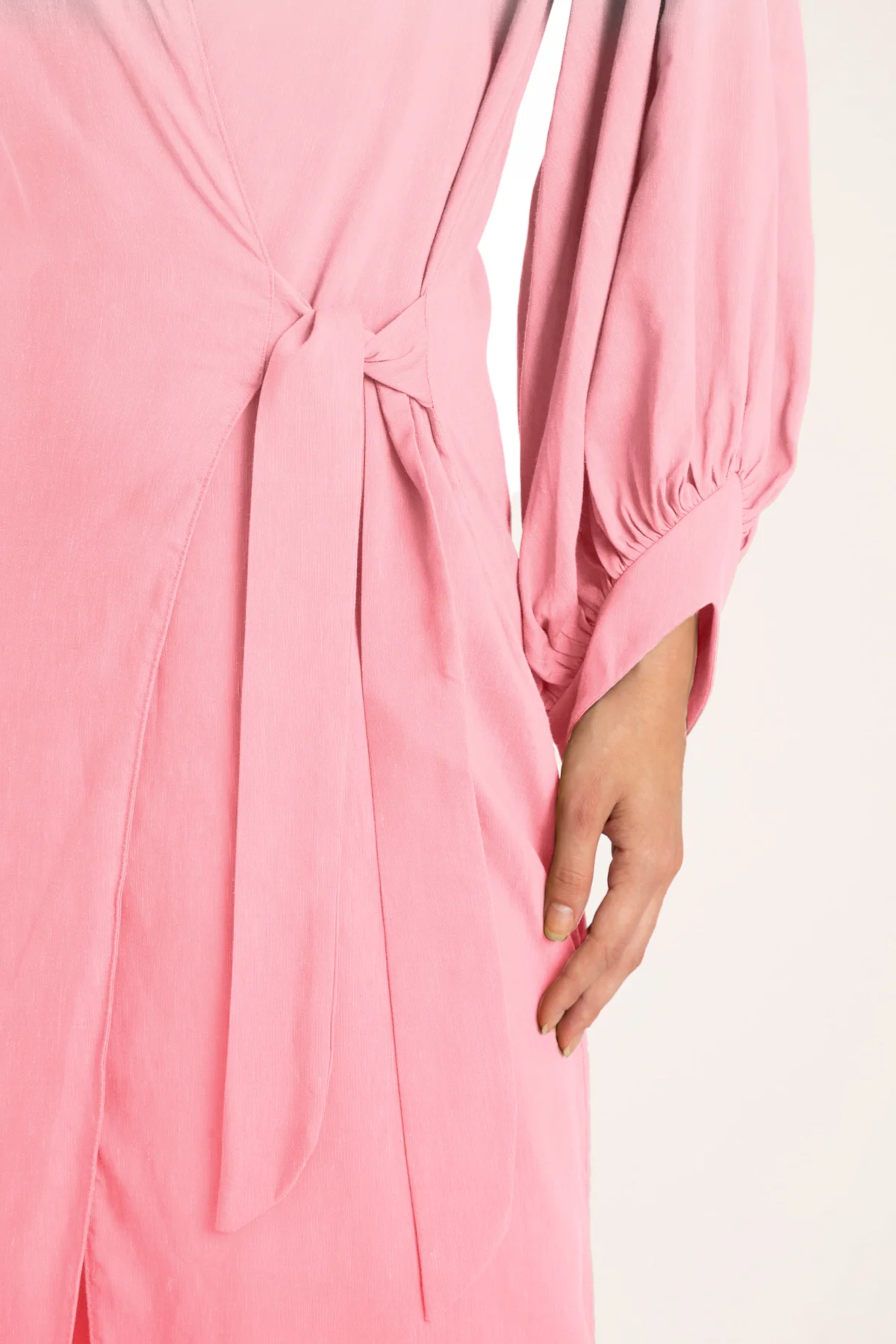 Solid Carre Vintage Pink Long Robe Detail